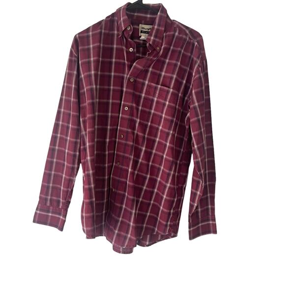 Wrangler Riata Men's Size Medium Red Plaid Long Sleeve Button Up - Picture 1 of 7